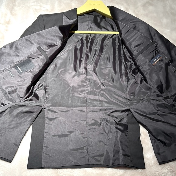 NWOT- J. LINDEBERG Black Tux - - Picture 8 of 16